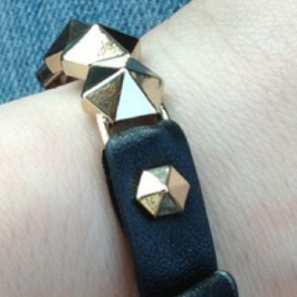 NWT! BCBGeneration Black Faux Leather Bow Gold Studded Stretch Bracelet! - Picture 5 of 6